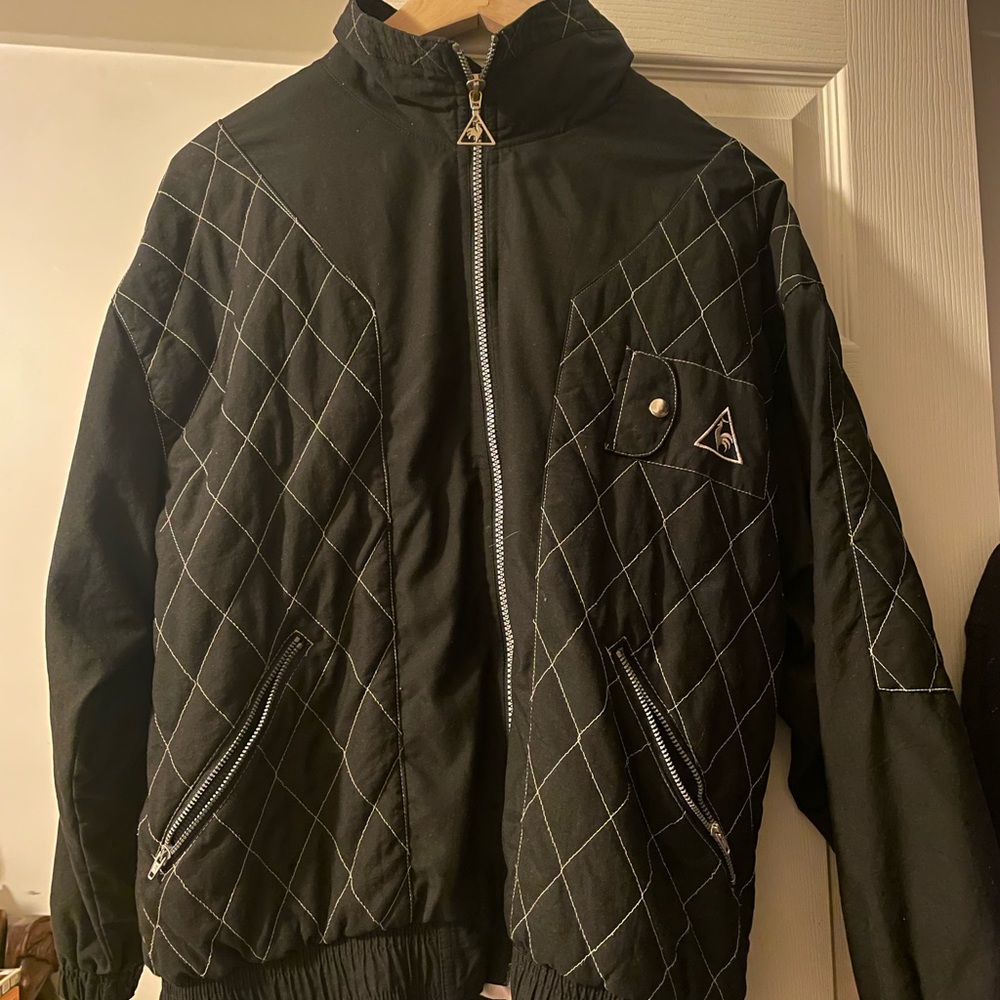 Black retro bomber jacket